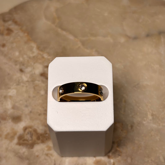 Amara Ring