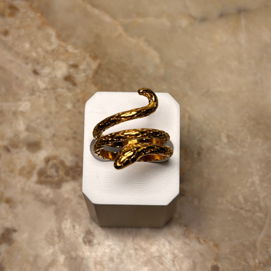 Ophira Ring