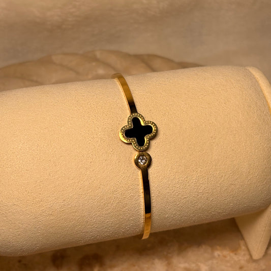 Noira Clover Bangle