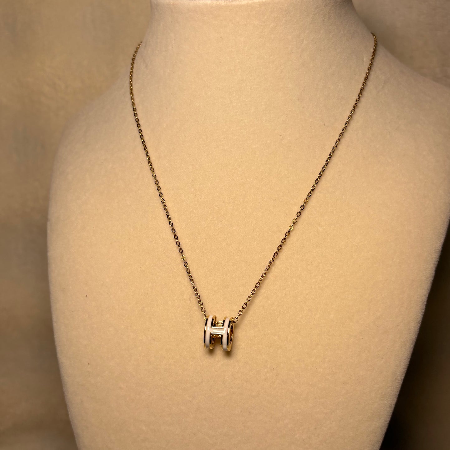 Elin Necklace