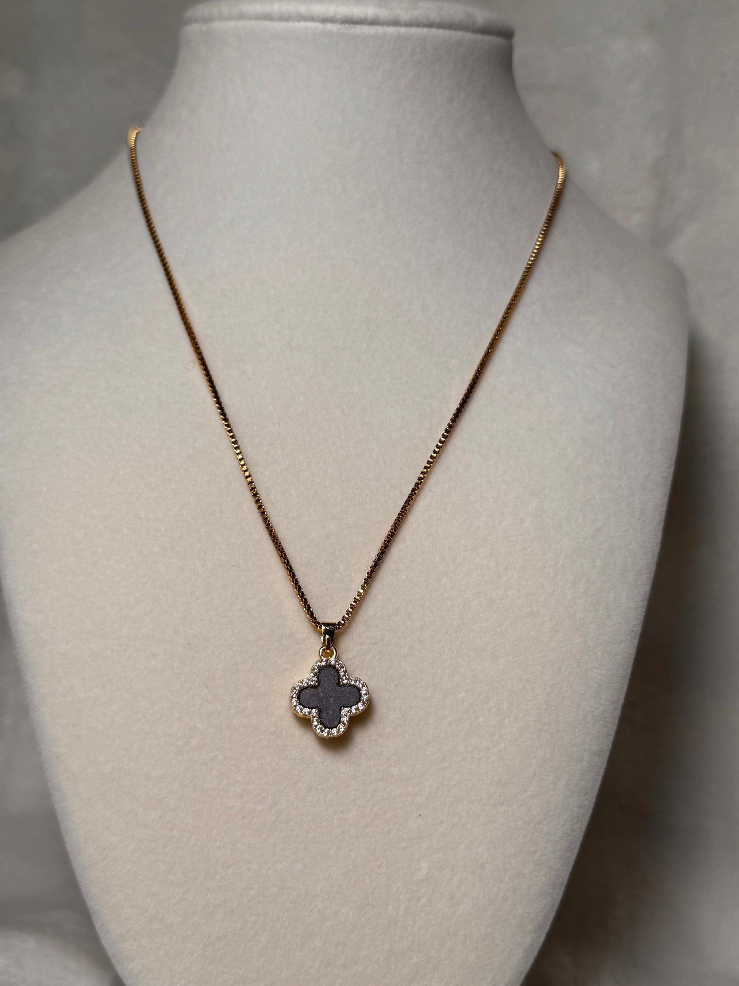 Vale Necklace